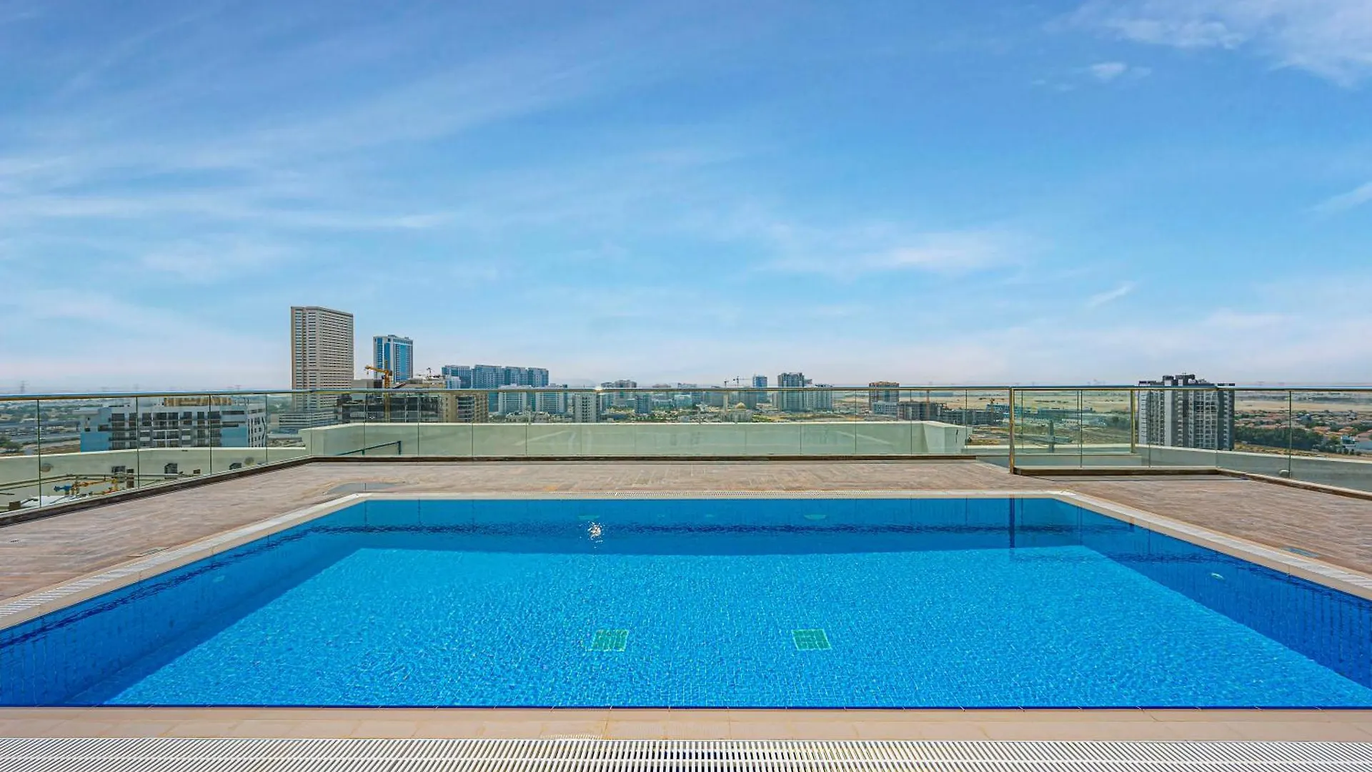 Trendy Dubailand Studio For Stylish Travelers Dubai