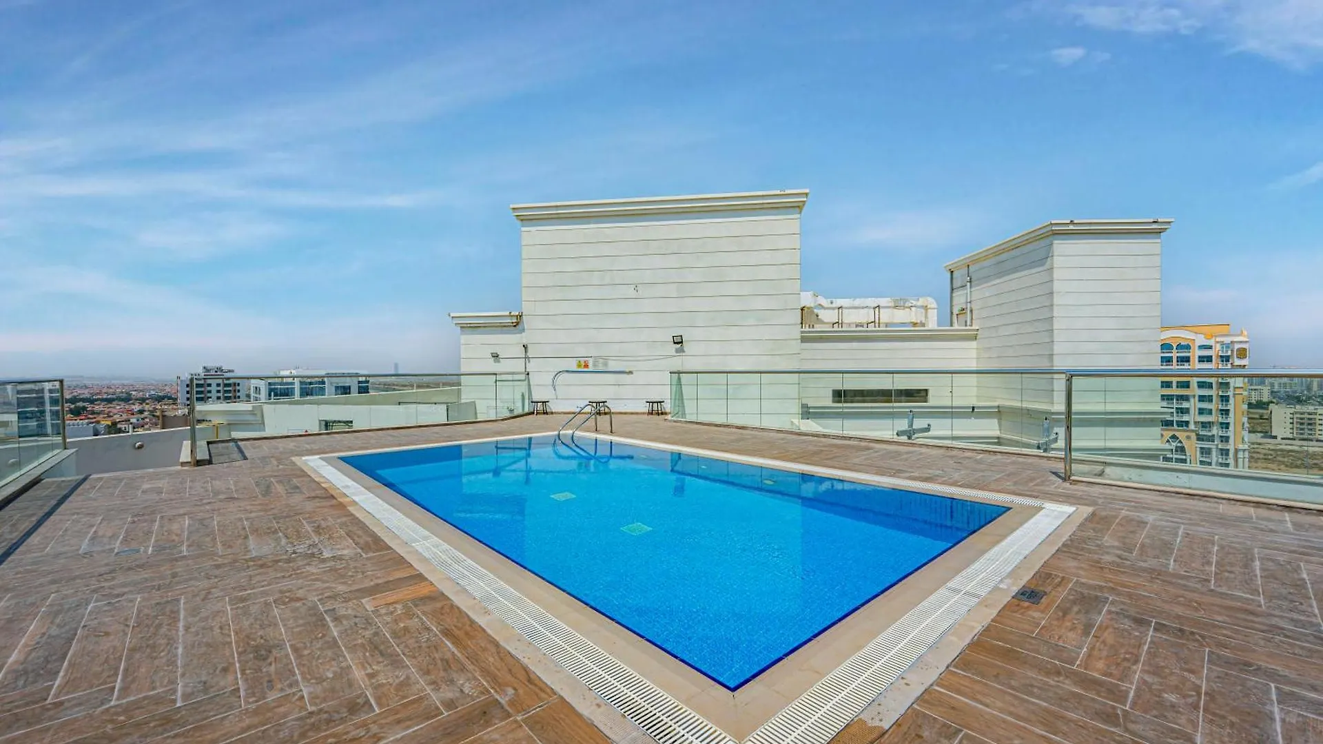 Trendy Dubailand Studio For Stylish Travelers