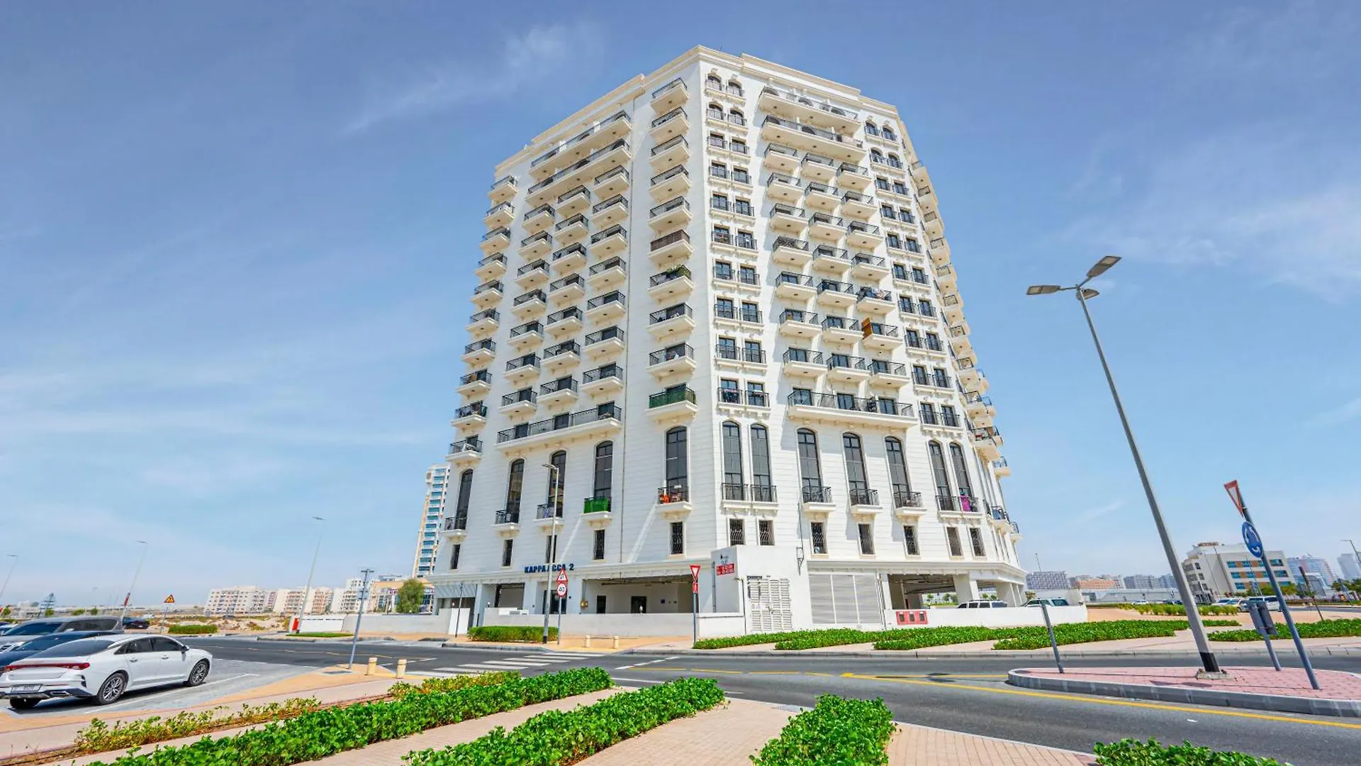 Trendy Dubailand Studio For Stylish Travelers Dubai