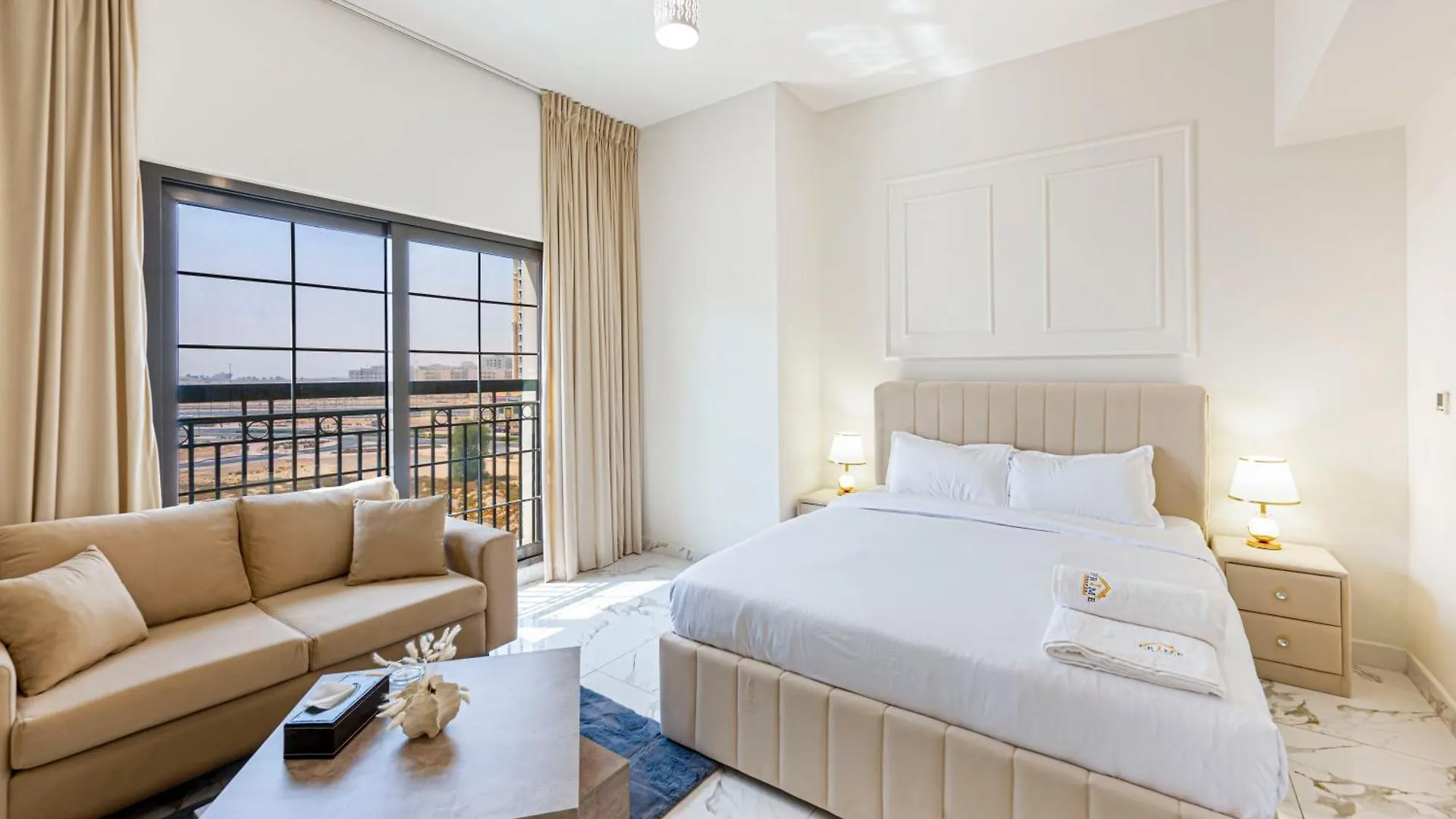 Trendy Dubailand Studio For Stylish Travelers